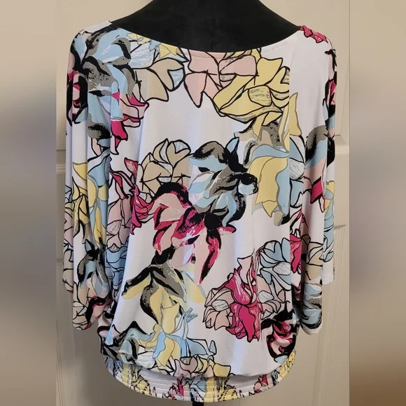 White House Black Market WHBM Multicolor Floral Blouse  SIZE M - Picture 6 of 11